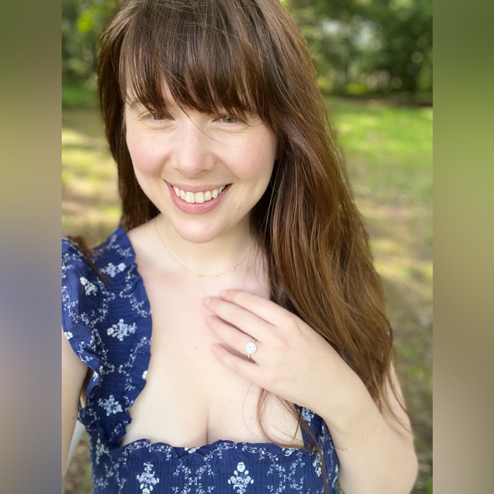Meet your Posher, Elizabeth